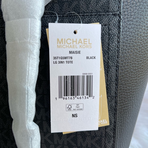 Micheal Kors purse and wallet - Picture 11 of 11